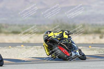 media/Dec-04-2025-Racers Edge (Thu) [[5ebc9f124d]]/2-A Group/5-Session 3 (Turn 14 Backside)/